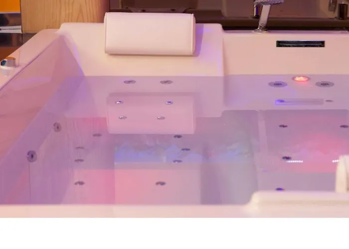 Spa Privatif Sauna Jaccuzi